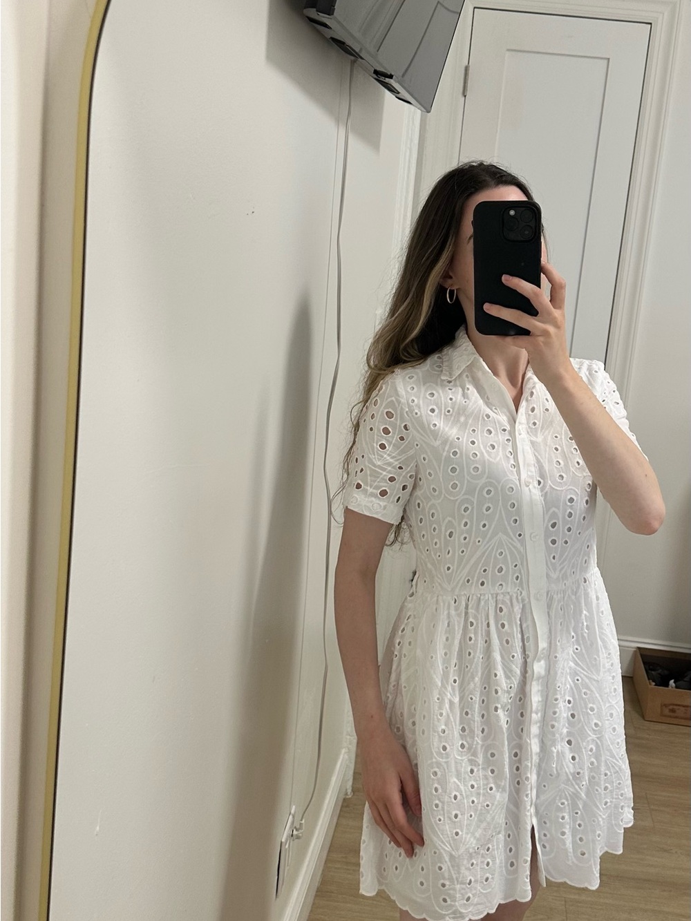 Zara White Eyelet Button-Front Mini Dress with belt